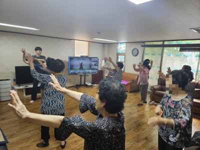 성서노인종합복지관 스마트 스튜디오 노래교실&건강체조(2023. 8. 11.) 