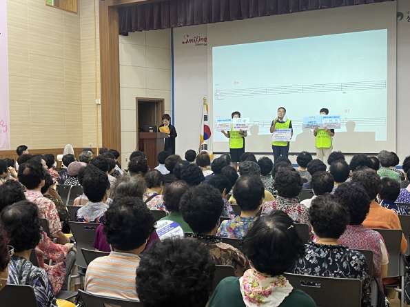 청춘봉사단과 함께하는 코로나19 재유행 대비 예방 캠페인(2024. 8. 28.) 